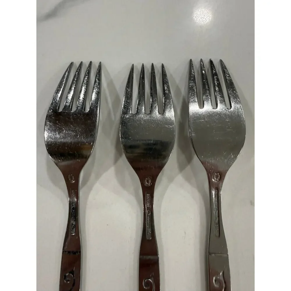 VINTAGE Oneida Spanish Court Salad Forks Set of 6 Stainless Black Scroll MCM